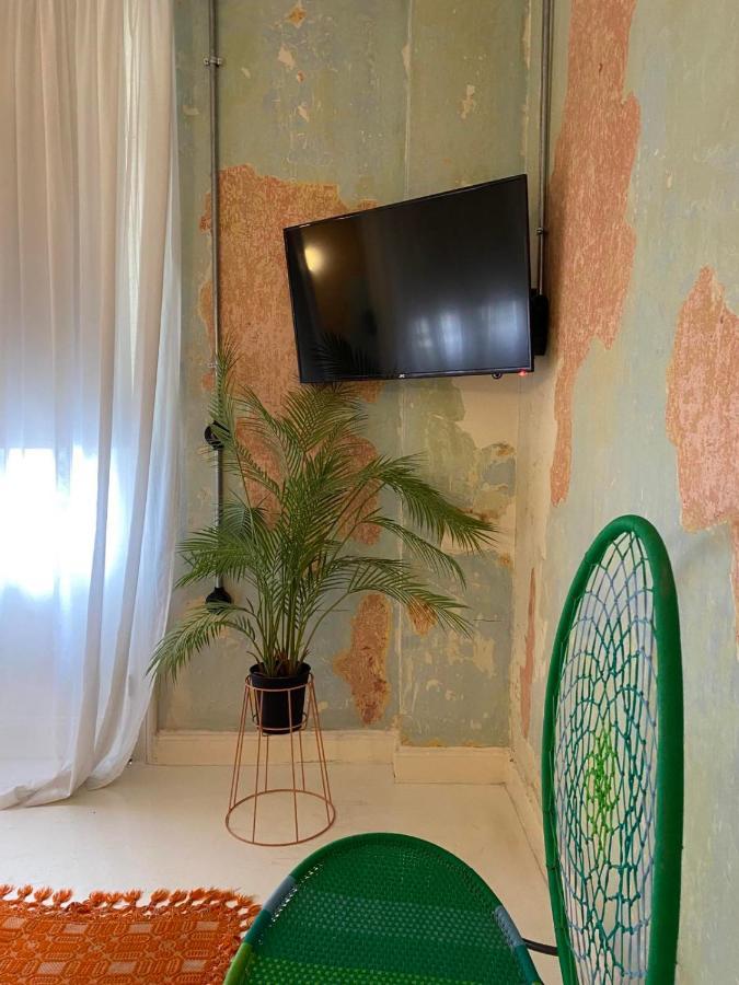 Trilogy Experimental Apartment Thessaloníki Luaran gambar